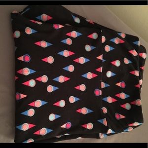 Lularoe leggings (t&c)